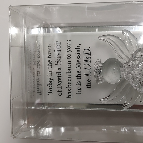 Angel - Picture 4 of 12